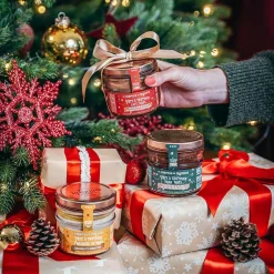 Chocolade pasta melk kerst feuilletine en hazelnootstukjes