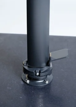 Zweefparasol Monterey antraciet-grijs